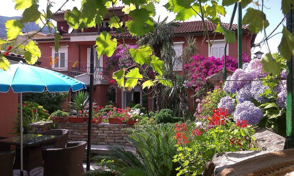 Apartment City Garden Котор Номер фото
