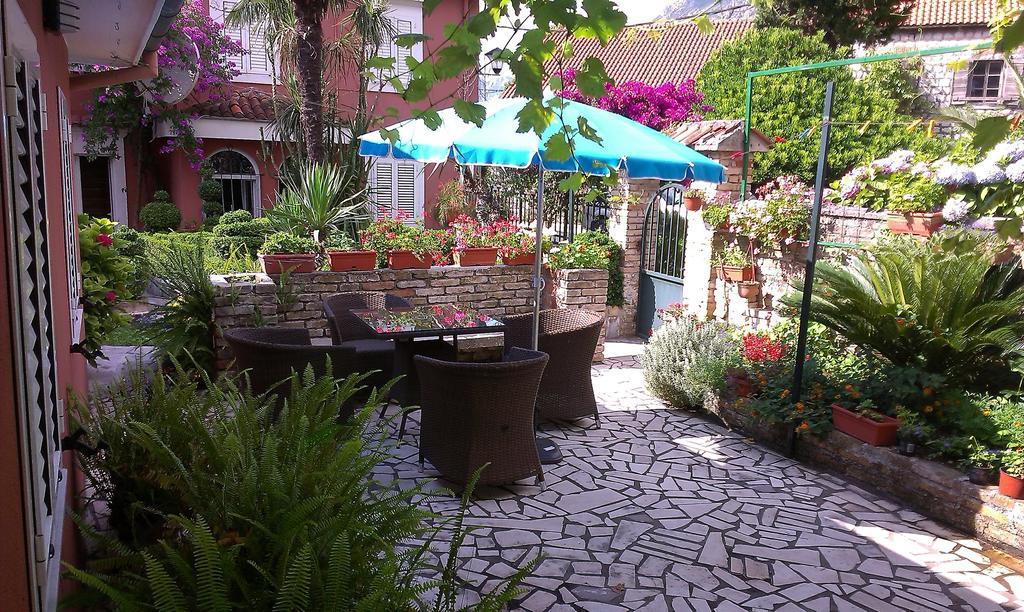 Apartment City Garden Котор Номер фото